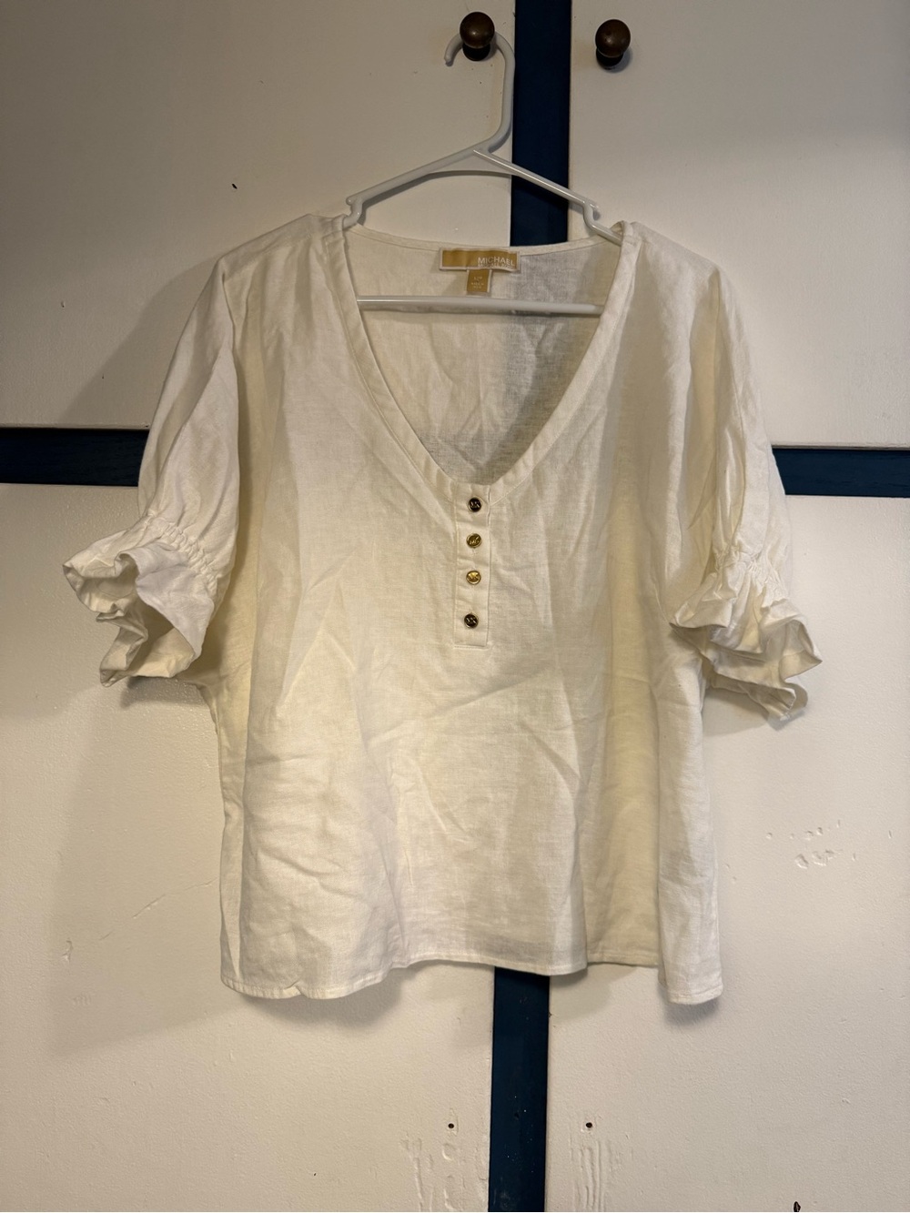 Michael Michael Kors Relaxed V-Neck Linen Blouse with Button Placket Large